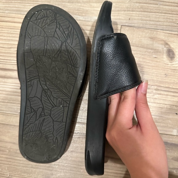 Rip and Dip slippers - Picture 3 of 4